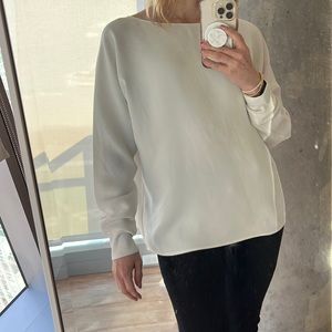Vince white long sleeve blouse. Size xs. Excellent condition